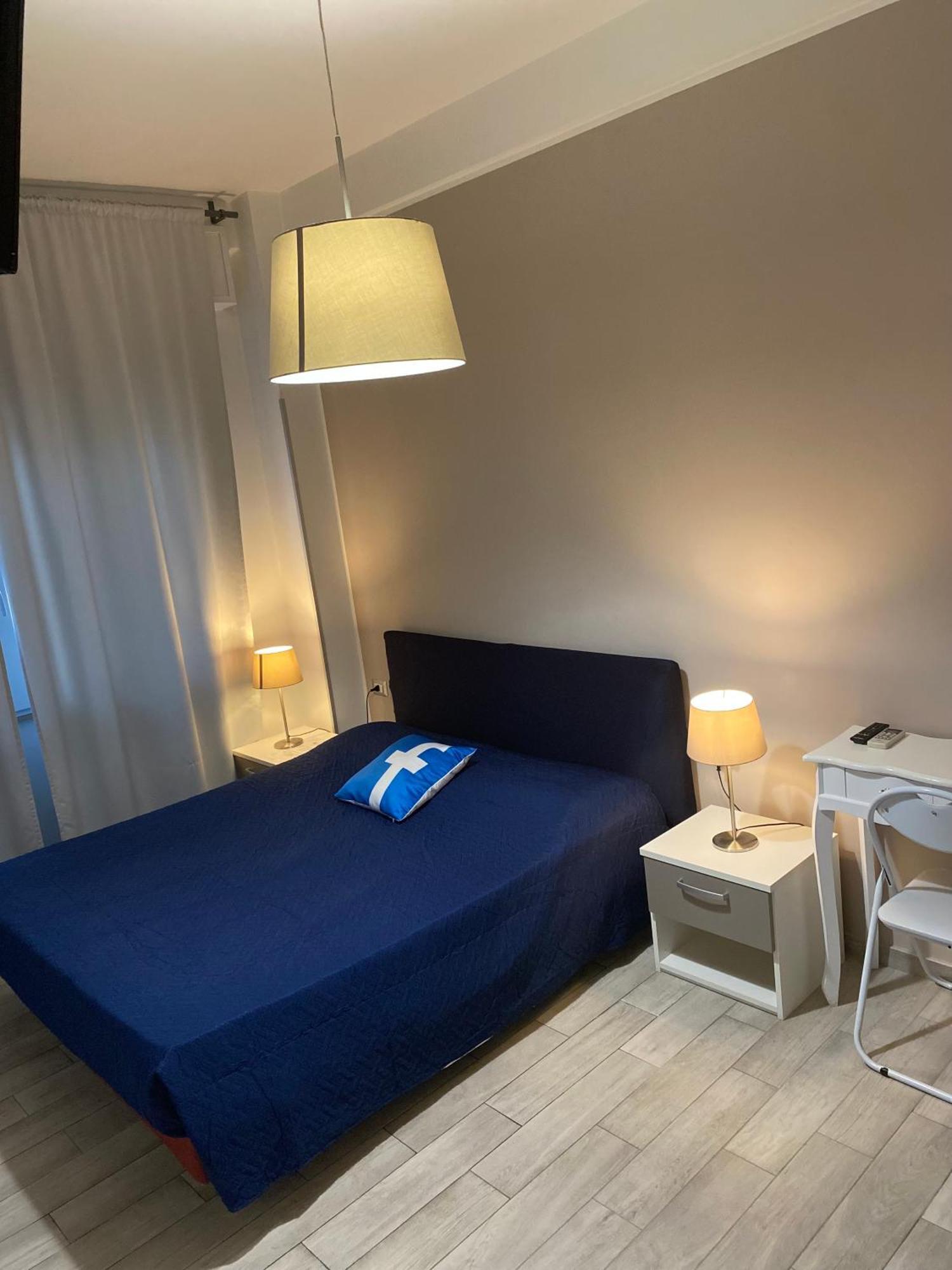 Guest House Web Room ปิซา ภายนอก รูปภาพ